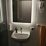 아파트 Vasil Gjika 2 *